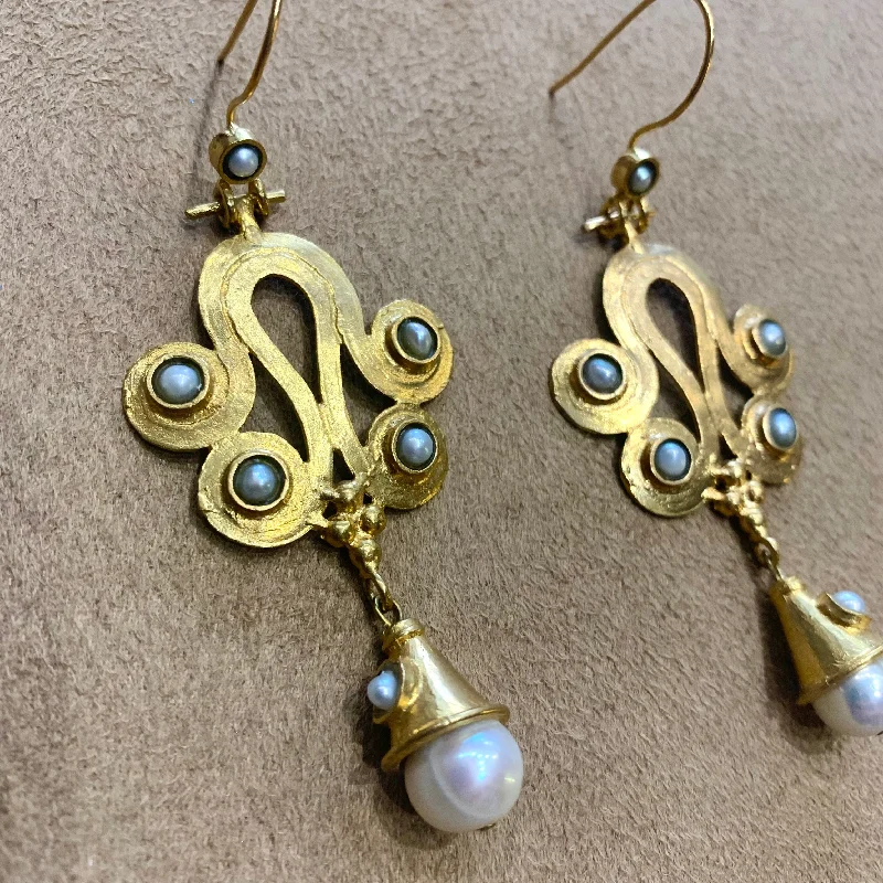 ladies rose gold earrings dangling -Etruscan style pearl gold drop earrings