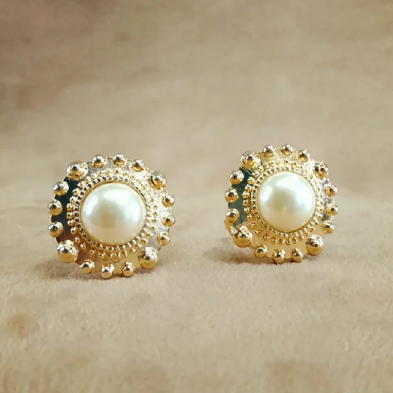 ladies white gold earrings beads -Vintage Gold Round Pearl Earrings Clip On