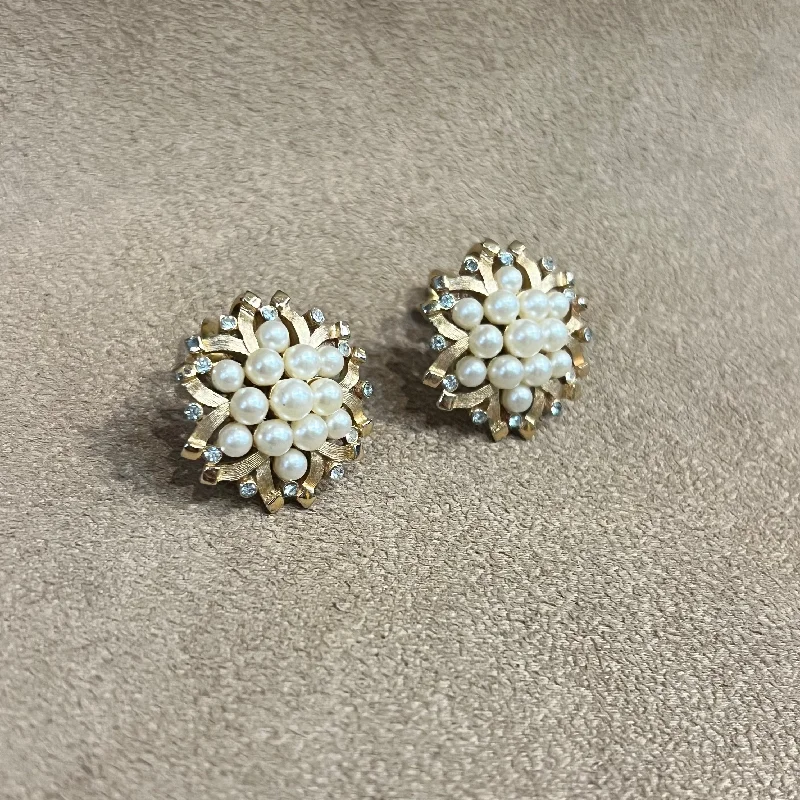 rose gold bead earrings for women -Trifari Pearl Vintage Round floral Clip On Earrings