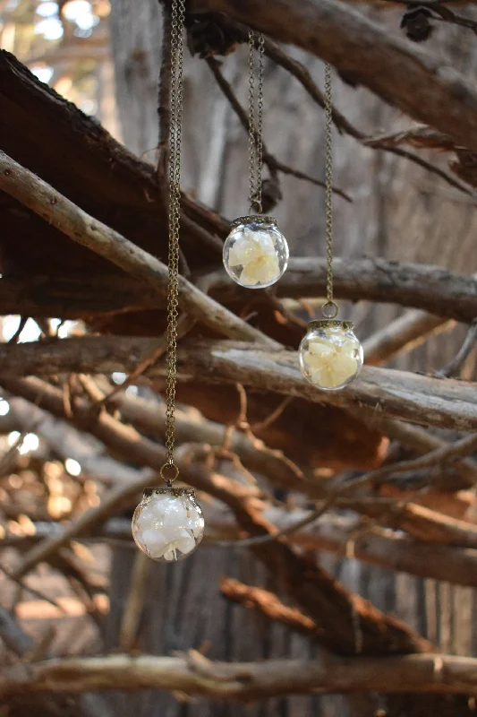 Round shine necklaces -Dried Flower Petal Globe Necklace- 3 styles