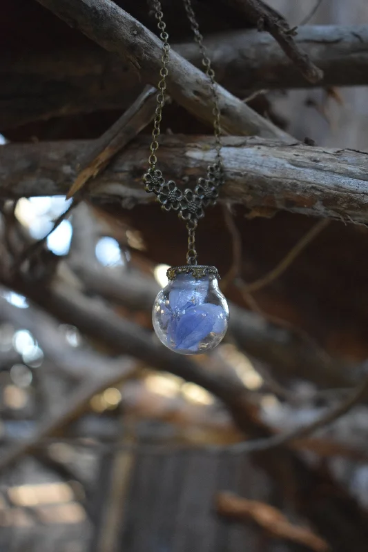 Solo stone necklaces -Dried Blue Flower Terrarium Globe Necklace