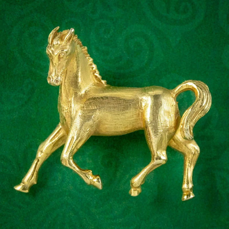 dotted texture brooch for women -Vintage Horse Brooch 9ct Gold Dated 1989