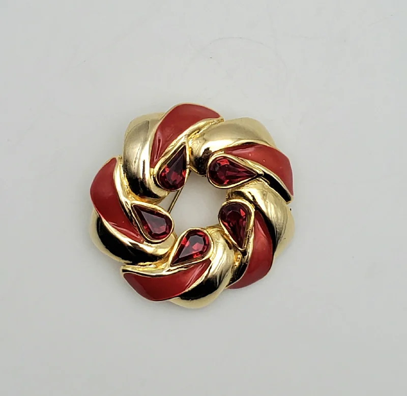 ladies brooch scalloped edges -Vintage Gold Tone and Red Enamel Hoop Brooch