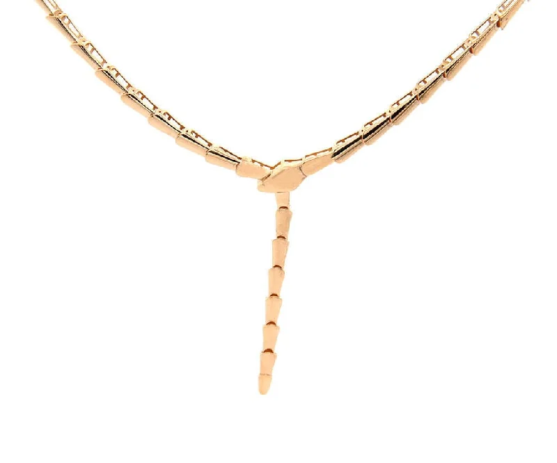 Affordable sparkle necklaces -Polished Naga Scale Link Necklace in 18K