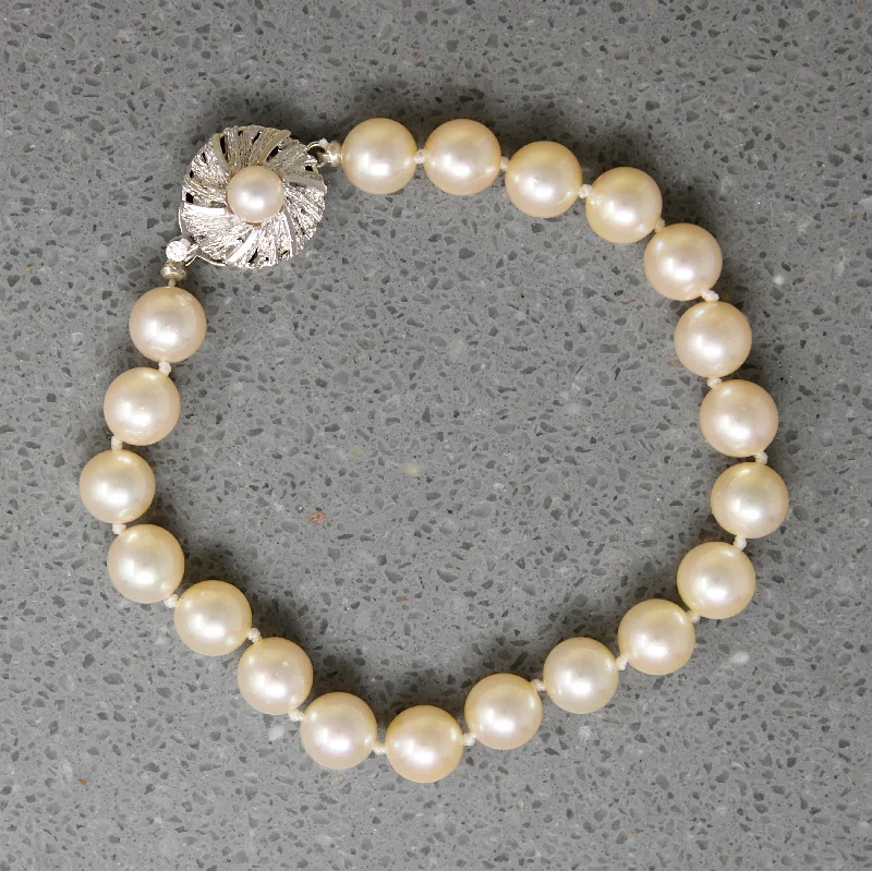 Ladies barely-there bracelets -Cultured Pearl Bracelet with Pretty Silver Clasp