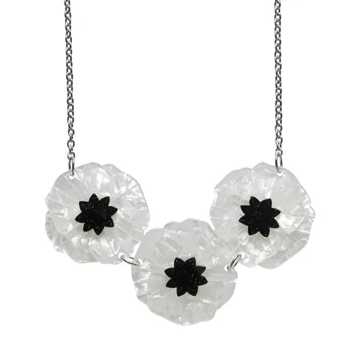 Robust flair necklaces -Erstwilder - Poppy Field Necklace (White) - Poppies (2017)