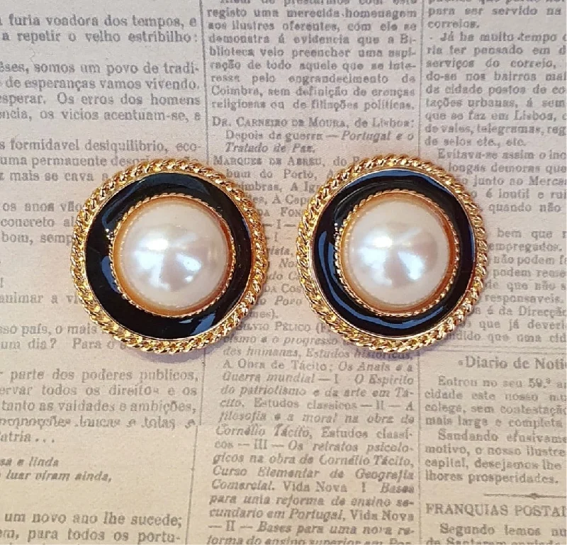 matte gold earrings for women -Vintage Black Glass Pearl  Earrings