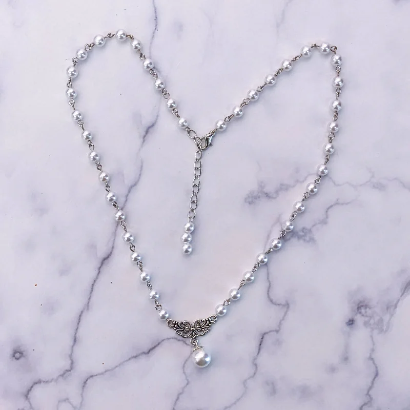 Flexible length necklaces -Acrylic Pearl Necklaces (Silver or Bronze)