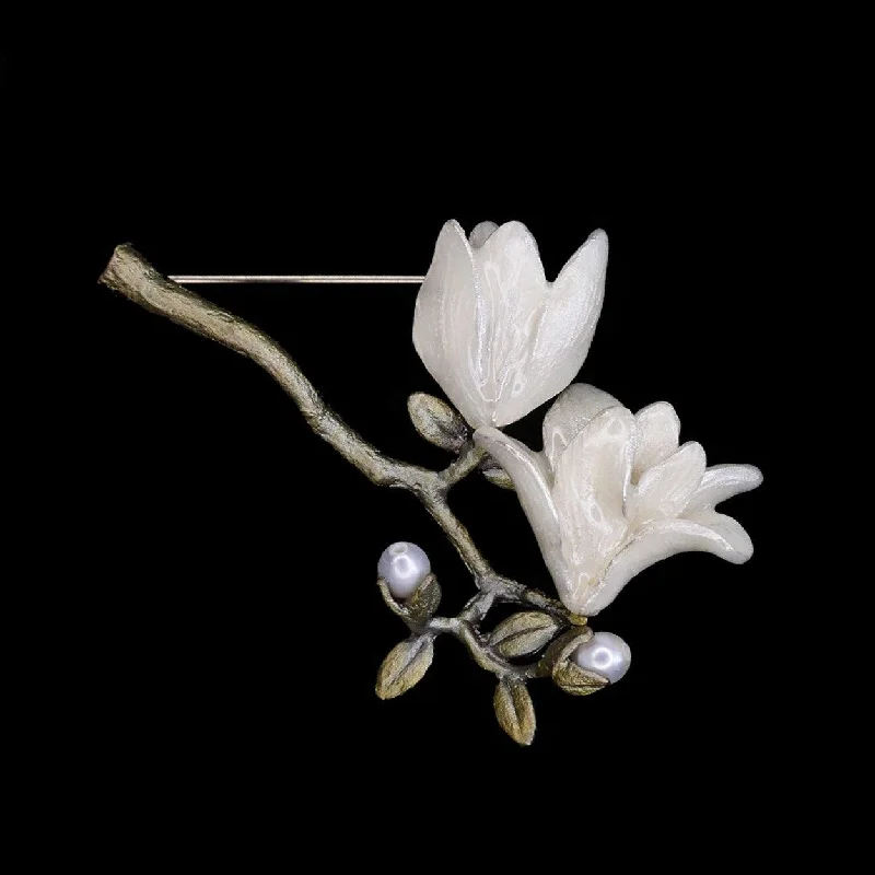 star accent brooch for women -Magnolia Brooch