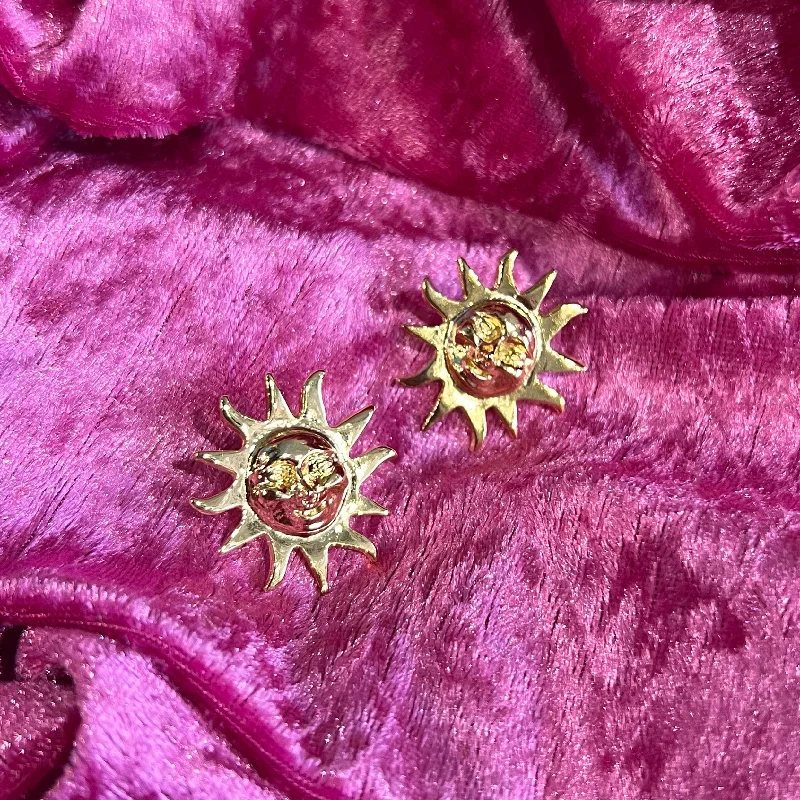 polished finish earrings for women -Gold Sun Face Starburst Pierced Stud Earring